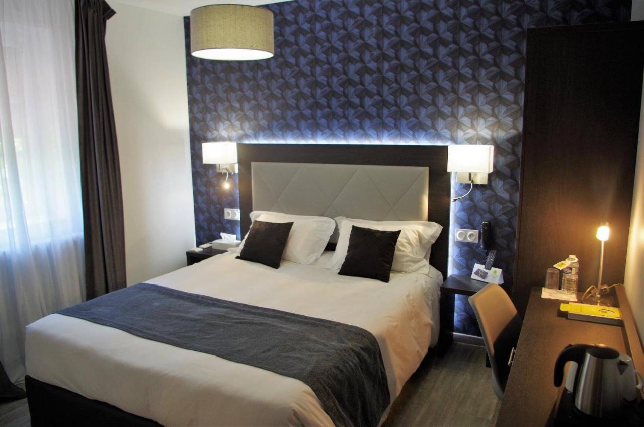 Logis Hotel Les Platanes Reyssouze Екстериор снимка